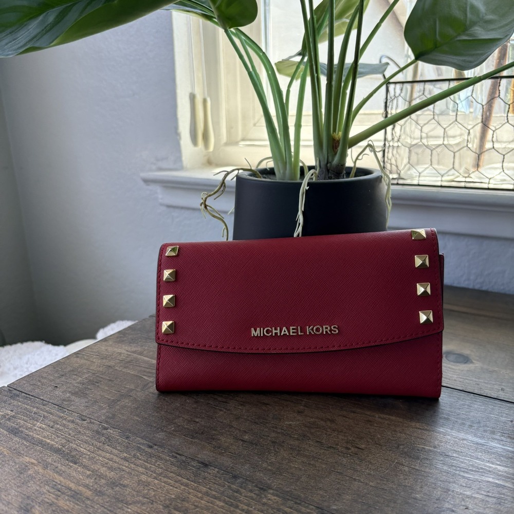 ❤️ Michael Kors Karla Large Trifold Bright Red/Gold Studded Wallet New